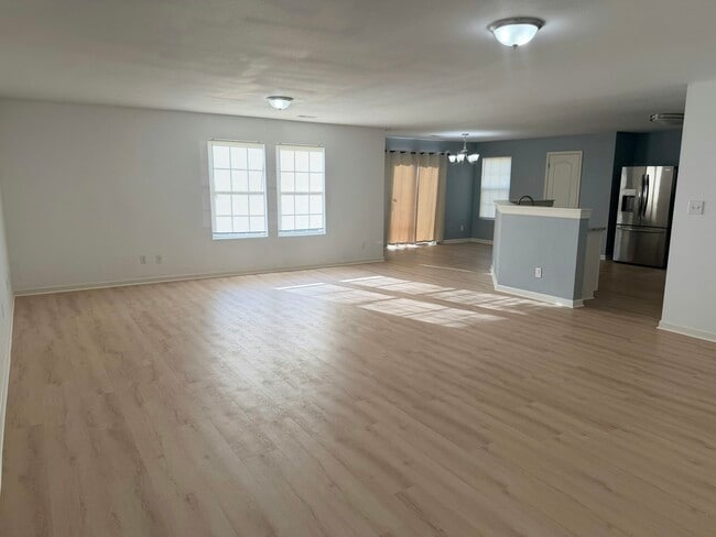 Photo - 2500 First Hill Cir