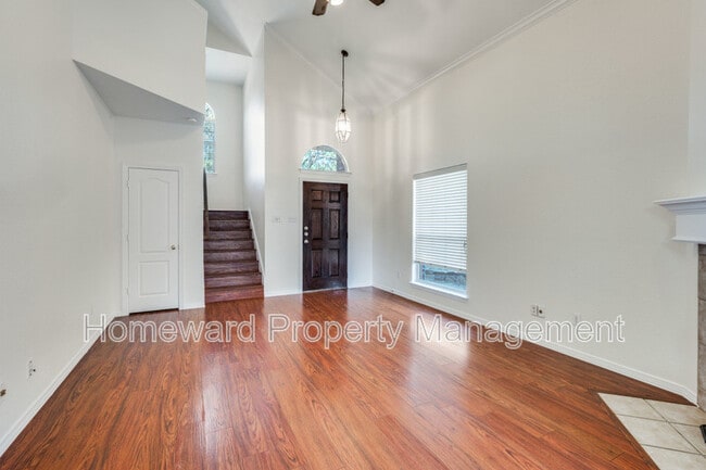 Photo - 1036 Liberty Cir