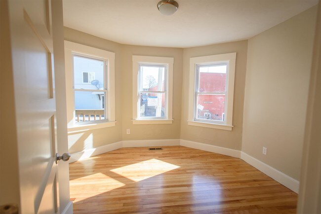 3 Seward St