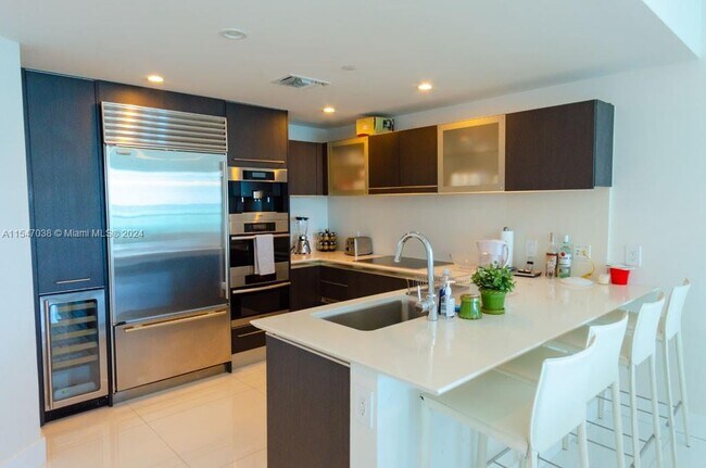 Photo - 17001 Collins Ave