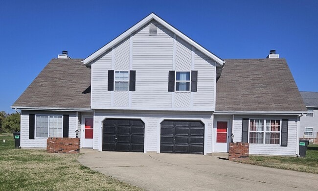 Building Photo - 115 Longacre Dr