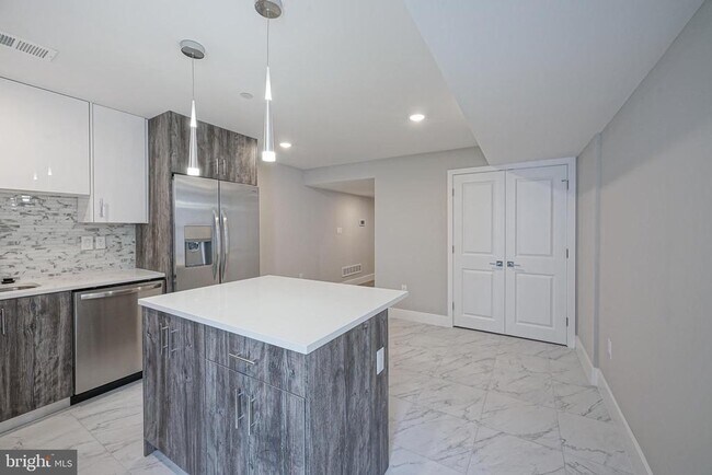 Photo - 758 N Uber St