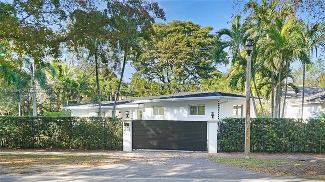 Photo - 711 Sunset Rd