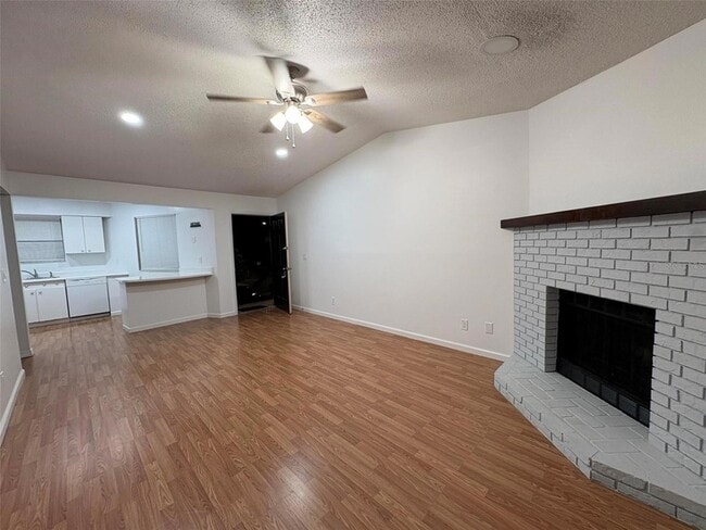 Photo - 1724 Foxhall Cir Unit 408