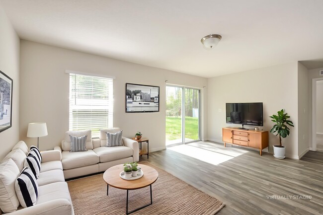 Photo - 30 Perthshire Ln