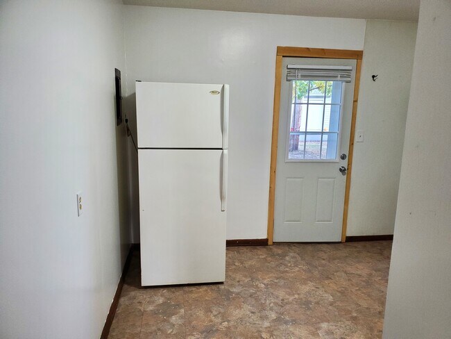 Photo - 226 N Nicollet St