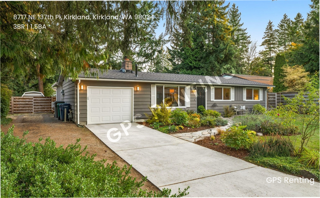 Classic Mid-Century Rambler with Modern Co... - Classic Mid-Century Rambler with Modern Co...