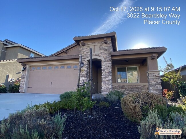 Photo - Pristinely Maintained Roseville Home with ...