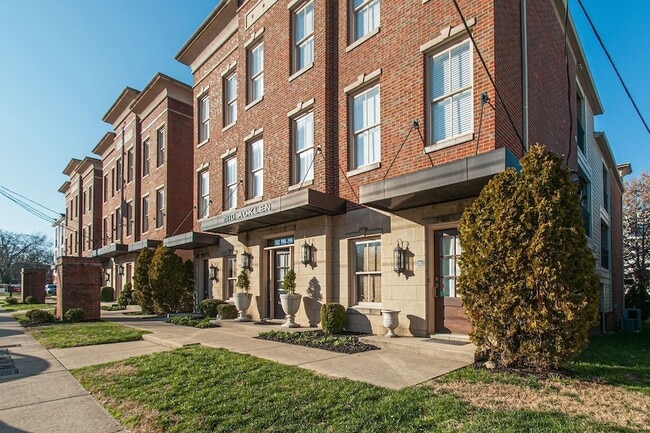 Photo - 2110 Acklen Ave Unit 102