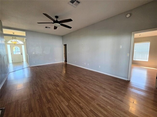 Photo - 736 Hurley Dr