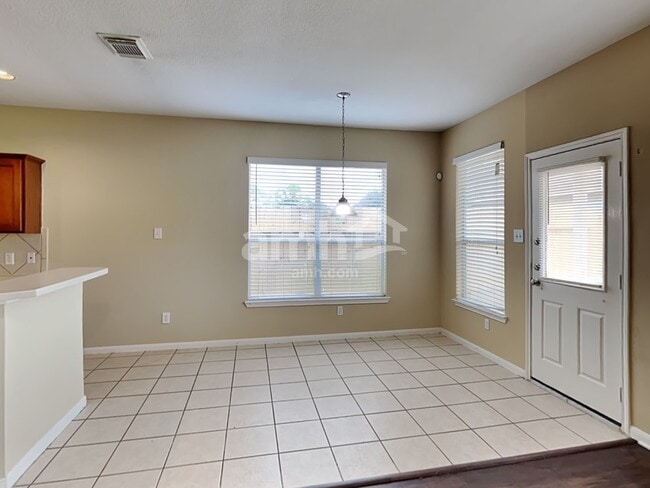 Photo - 15742 Flagstone Walk Way