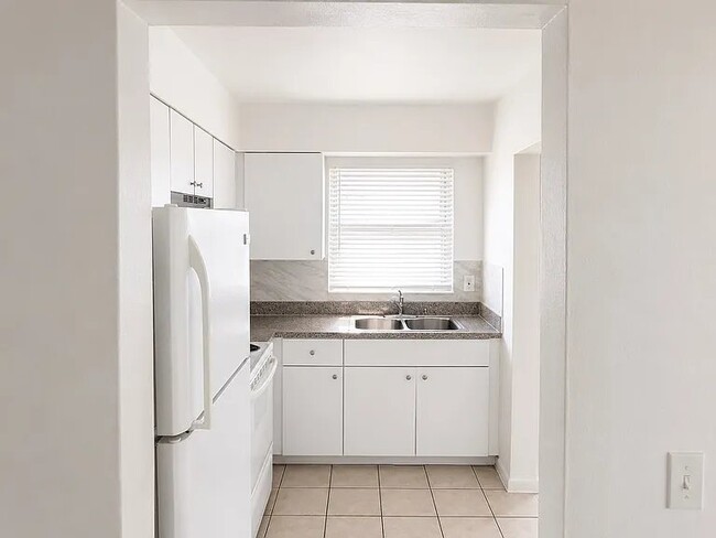 Photo - 3701 SW 59th Terrace Unit 11