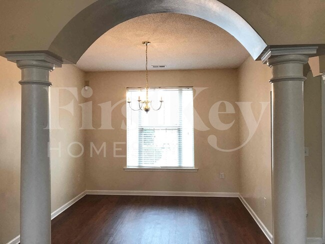 Photo - 7142 Queens Crown Ct