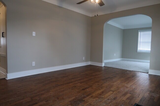 Photo - 1221 Powers Ave NW