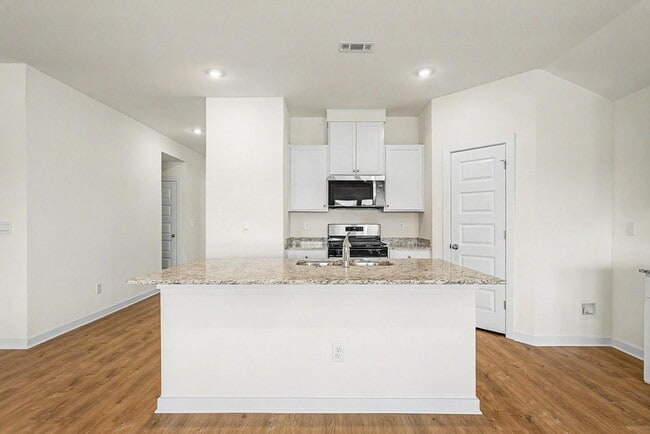 Photo - Brand New Home!!