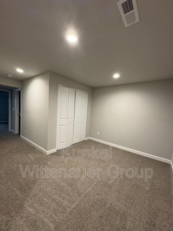 Photo - 8404 Allied Wy