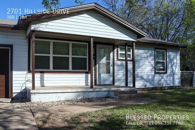 Photo - 2701 Hillside Dr