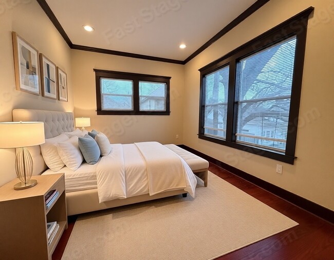 Building Photo - 334 W 22nd St