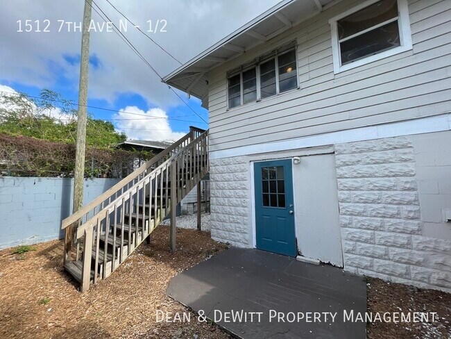 Historic Uptown Studio - For Rent - Historic Uptown Studio - For Rent Apartment Unit 1/2