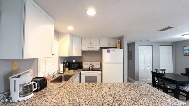 Photo - 108 S 5th St Unit 3C