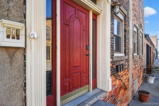 Photo - 1104 4th St Unit 3