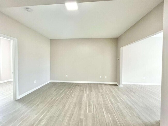 729 Wheel House Ln