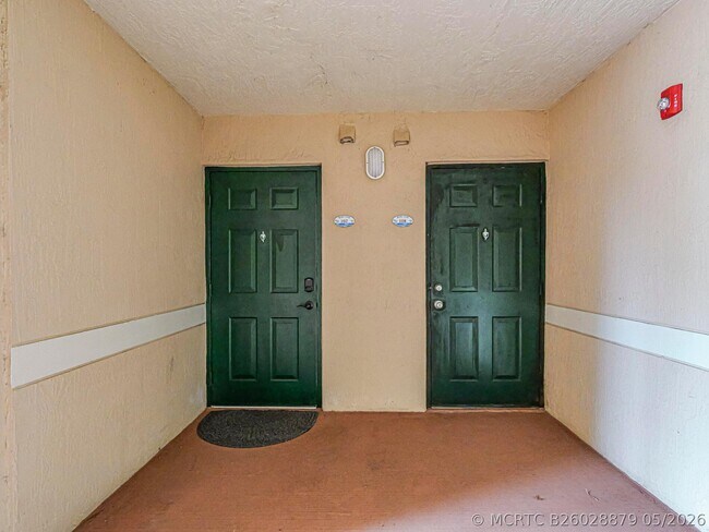 Photo - 1550 S 42ND Cir Unit 107