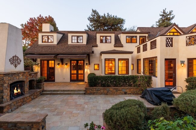 Photo - Delightful Private 3BR/4.5BA + Office Home in Del Mar