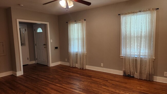 Photo - Four Bedroom House Available NICE