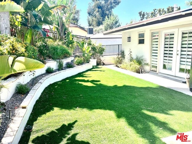 Building Photo - 4340 Sepulveda Blvd Rental