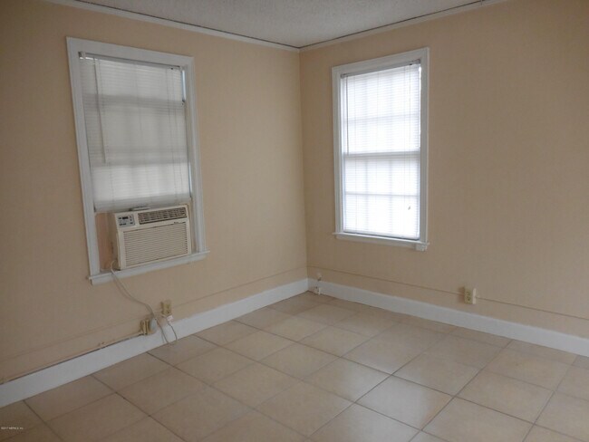 Photo - 99 Beach Ave Unit A