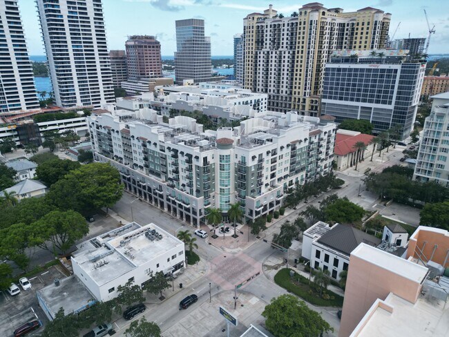 Photo - 600 S Dixie Hwy Unit 352