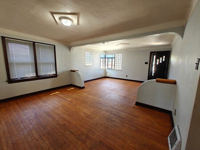 Photo - 2 Bedroom Home