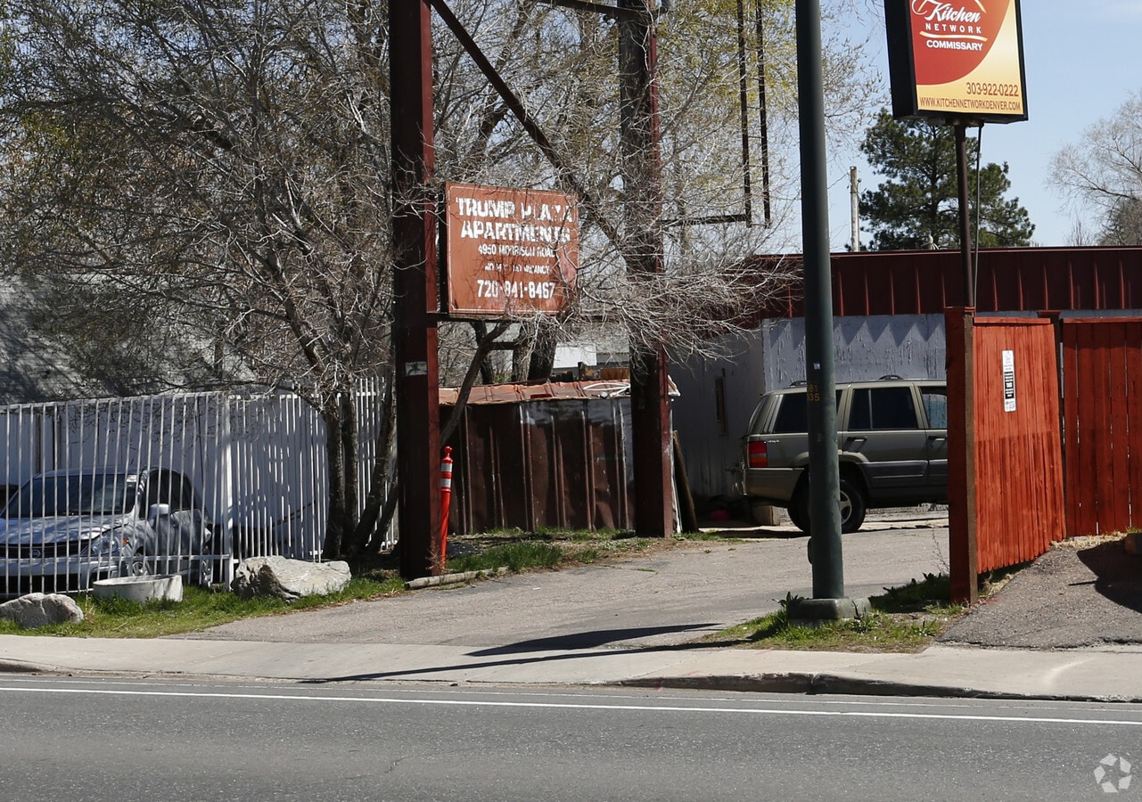 Photo - Trump Plaza Apartments