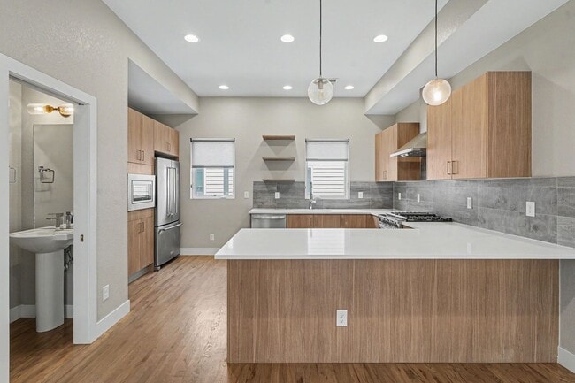 Photo - 2 Bed, 1 Bath Townhouse with Roof Top Deck