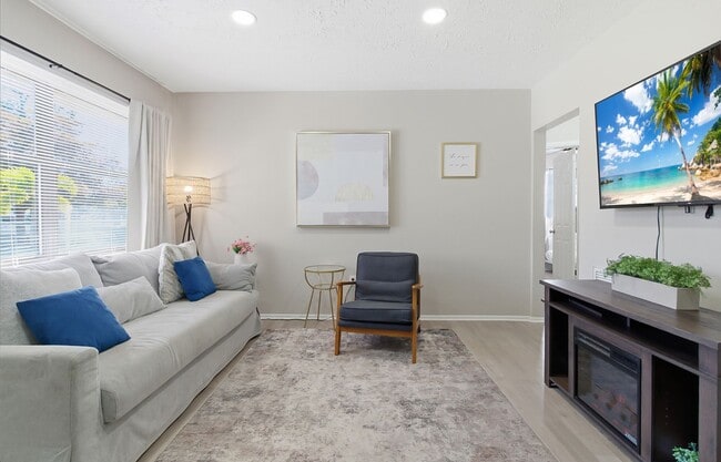 Photo - Charming Sarasota Retreat –4-Bedroom/3-Bathroom Modern Pool Home Near Everything!