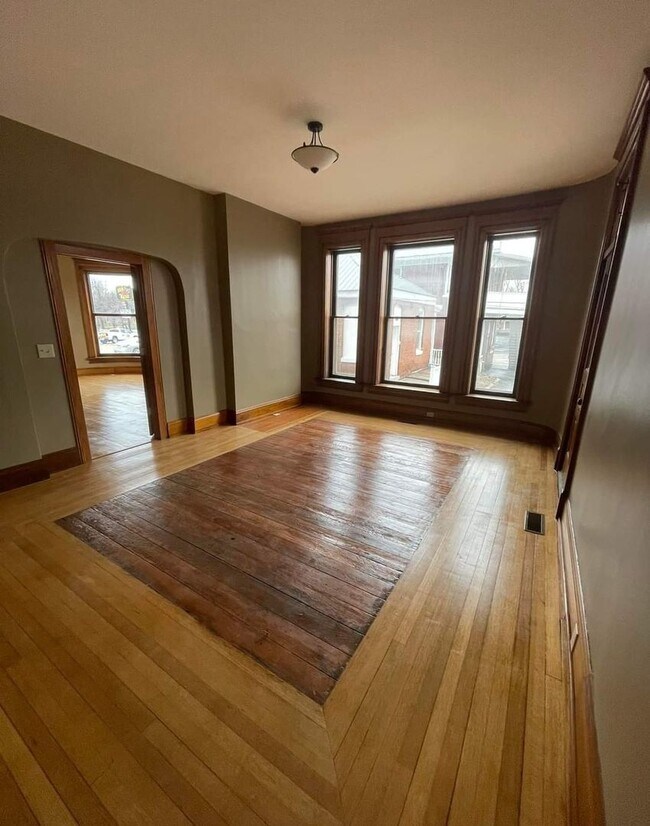 Photo - 1128-1130 State St. Unit 1130 State St. -  1