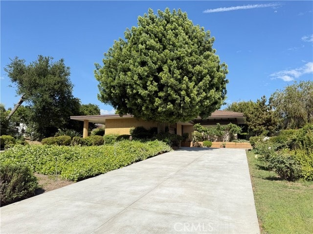 Photo - 880 N Gainsborough Dr