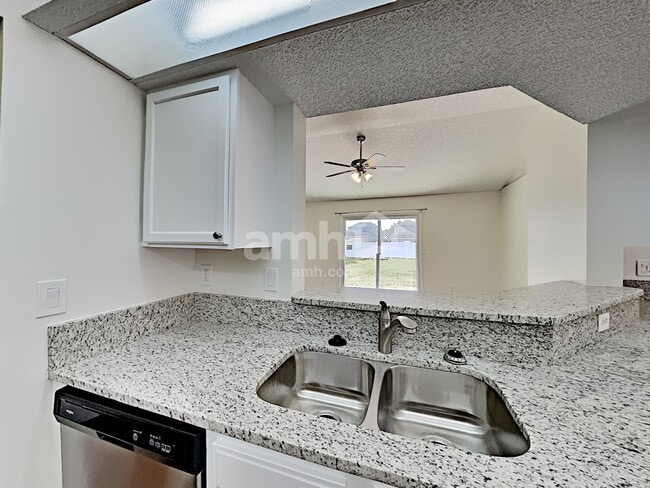 Photo - 3155 Olde Sutton Parke Dr
