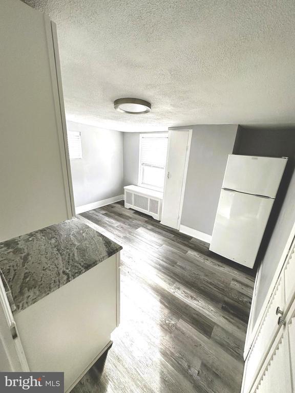 Photo - 163 Klockner Rd