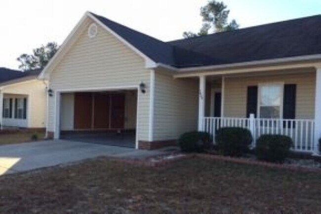 Photo - GORGEOUS 3 BEDROOM ACORN RIDGE BEAUTY!