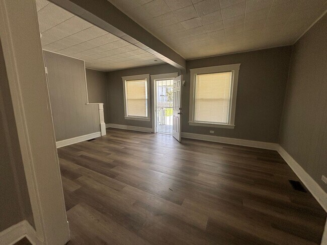 Photo - Single Family 3 Bed Home