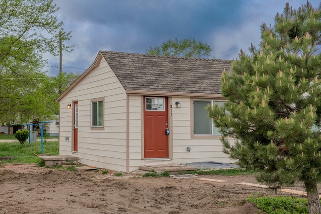 Photo - Remodeled home! Granite! SS Appliances!
