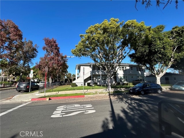 Photo - 966 Holly St