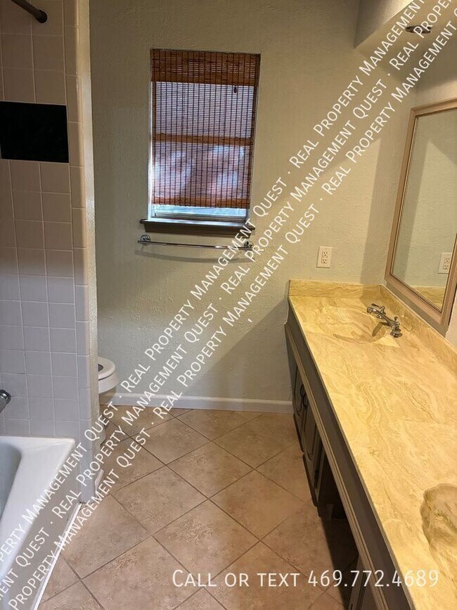 Photo - 1122 Jungle Dr