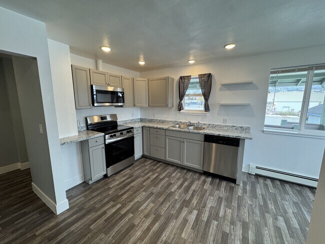 Photo - 1838 Phillips Ave Unit Apt 3