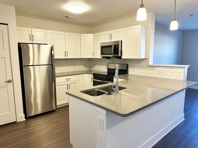 Signature Pointe Apartment Homes