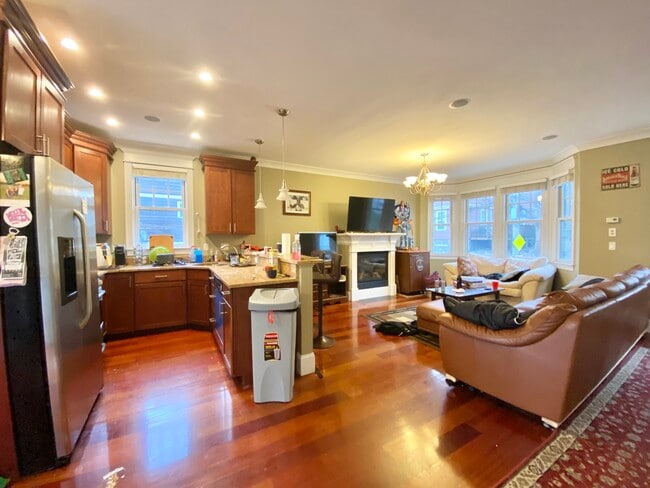 Photo - 15 Eldora St Unit 1