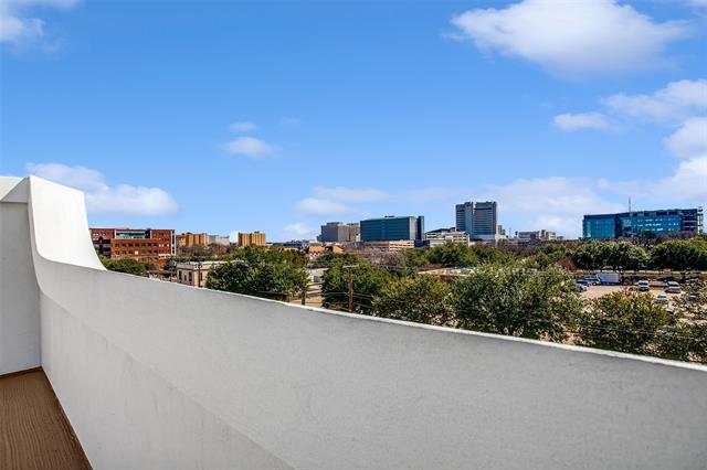 Photo - 3024 Carmel St