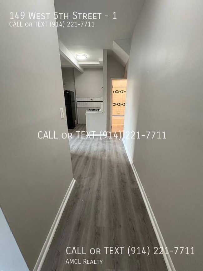 Photo - 149 W 5th St Unit 1
